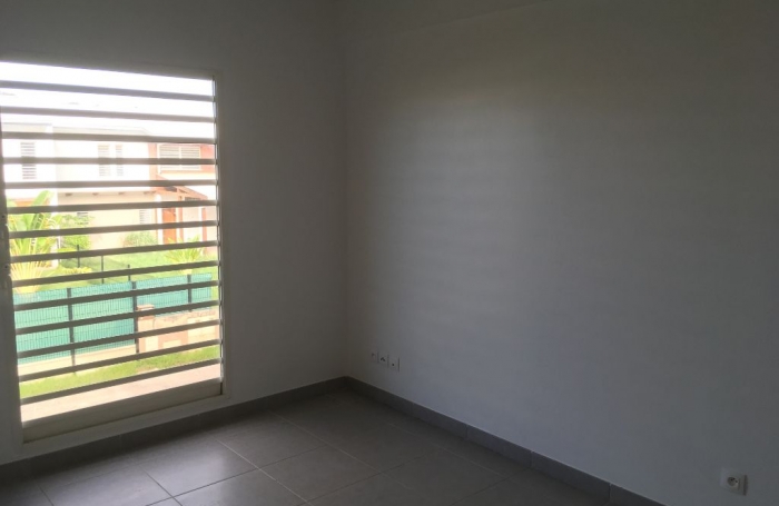 Vente Appartement 56.92m&sup2; 3 pièces Cayenne