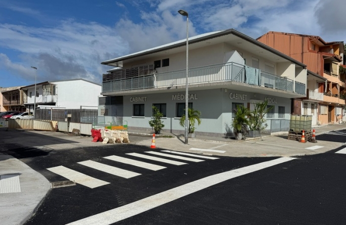 Vente Immeuble 300m&sup2; 15 pi&#232;ces Cayenne