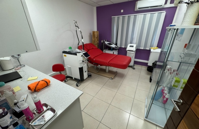 Vente Immeuble 300m&sup2; 15 pi&#232;ces Cayenne