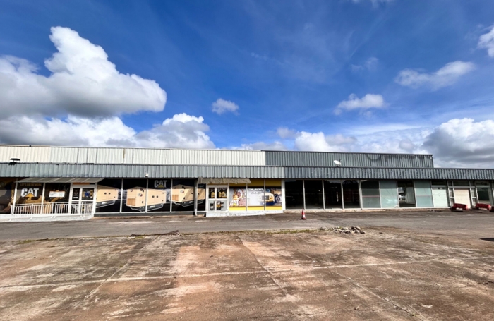 Location Local commercial 755m&sup2; Cayenne