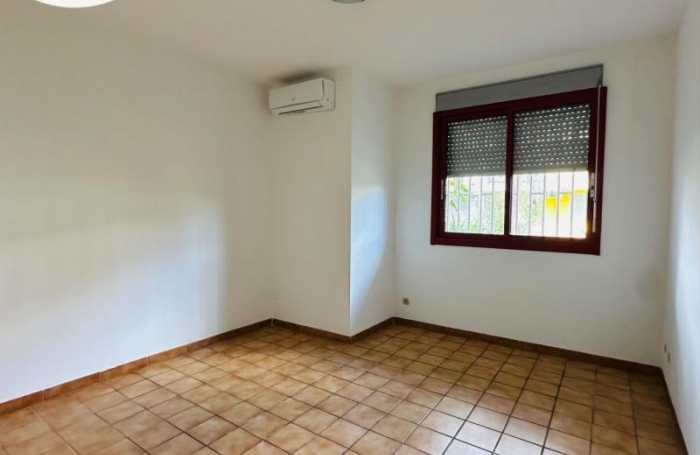 Vente Appartement 60.64m&sup2; 2 pi&#232;ces Kourou