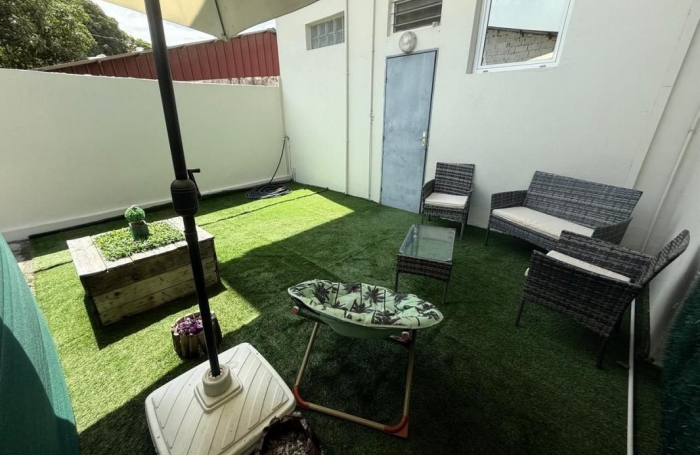 Vente Immeuble 215m&sup2; 8 pi&#232;ces Remire Montjoli