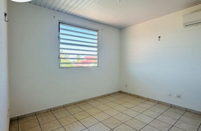 Vente Maison 75m&sup2; 3 pi&#232;ces Kourou