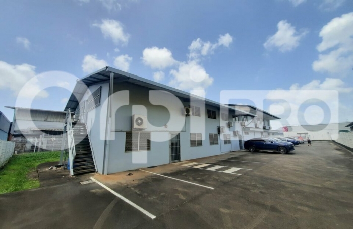 Bureau de 52 m&sup2; au coeur de Collery !