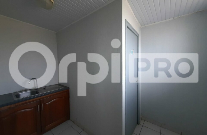 Bureau de 59 m&sup2; au coeur de Collery !