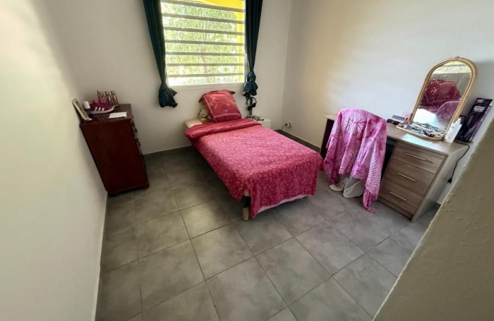 Vente Maison 102.6m&sup2; 5 pi&#232;ces Remire Montjoli