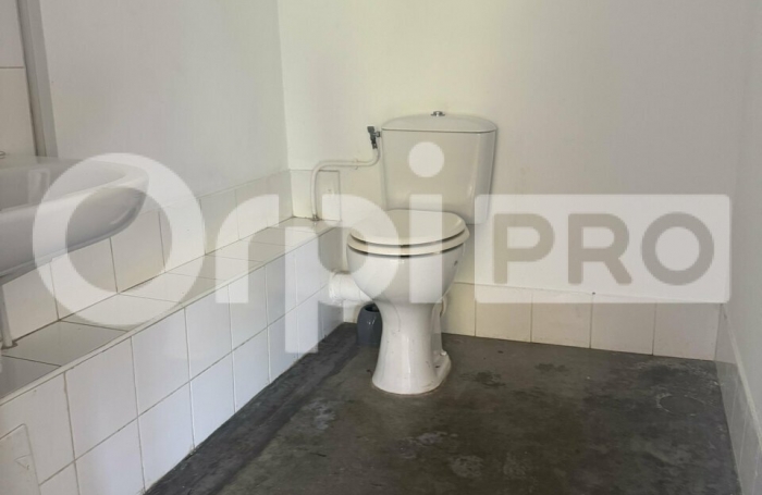 Bureau d'environ 70 m² idéalement situé en centre-ville