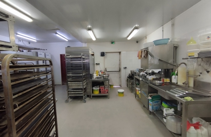 Vente Fonds de commerce 180m&sup2; 5 pièces Matoury