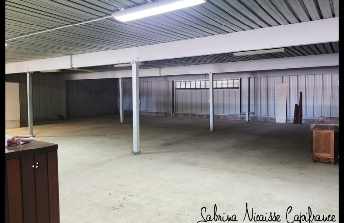Location Divers 735m&sup2; 6 pièces Kourou