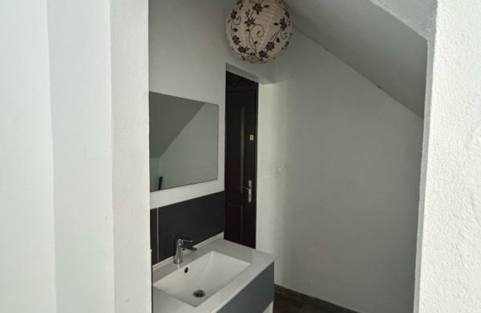 Location Appartement 42.7m&sup2; 2 pièces Remire Montjoli