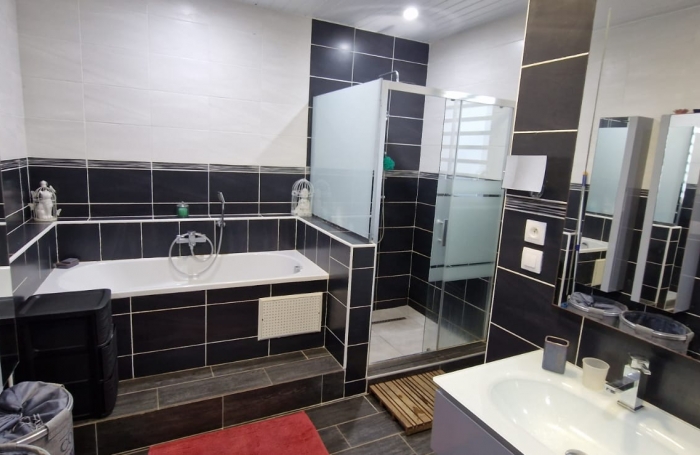 Vente Maison 244m² 6 pièces Cayenne