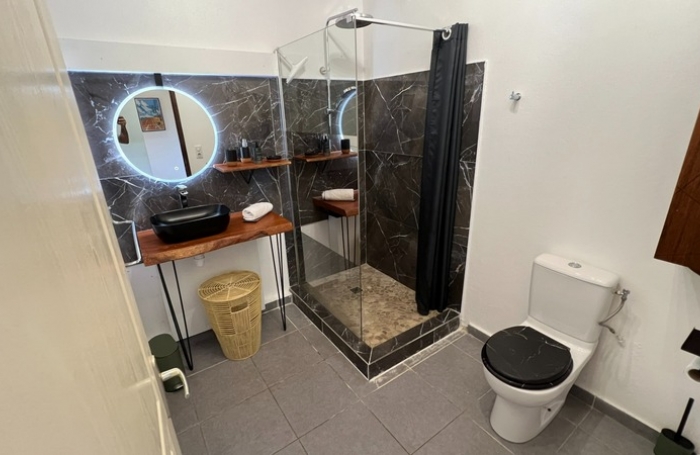 Vente Appartement 48m&sup2; 2 pièces Remire Montjoli