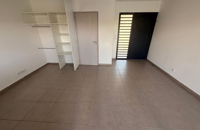 Vente Appartement 24.88m&sup2; 1 pièce Remire Montjoli