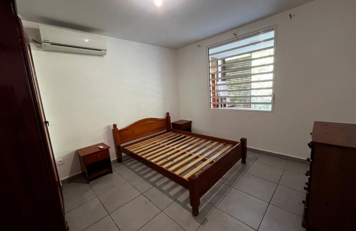 Vente Appartement 50.56m&sup2; 2 pi&#232;ces Remire Montjoli