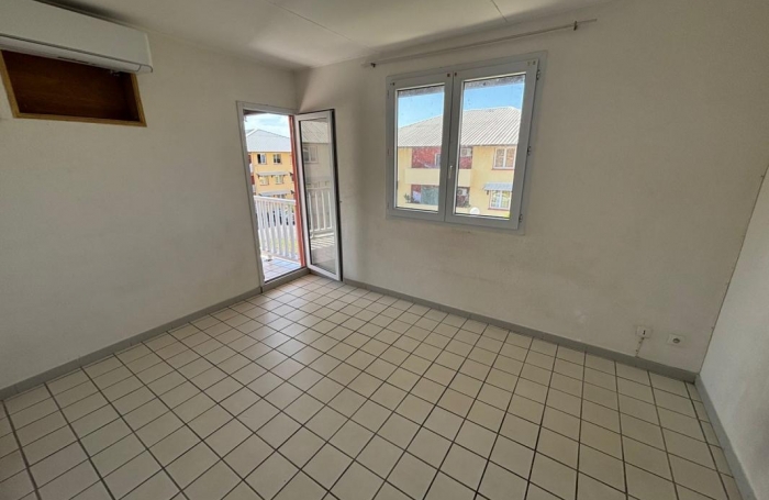Vente Appartement 42m&sup2; 2 pièces Remire Montjoli