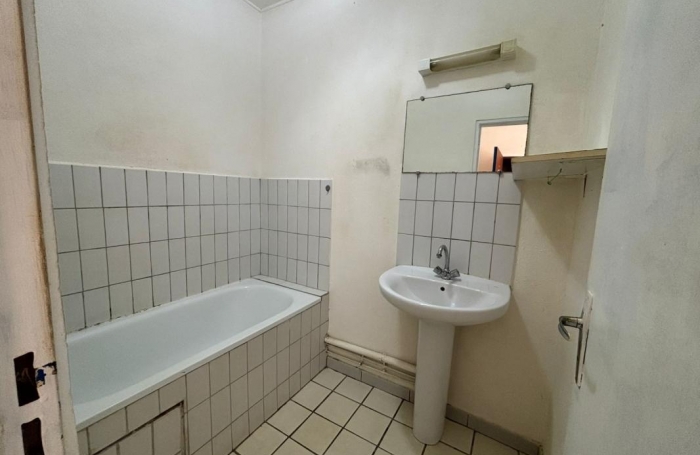 Vente Appartement 42m&sup2; 2 pièces Remire Montjoli