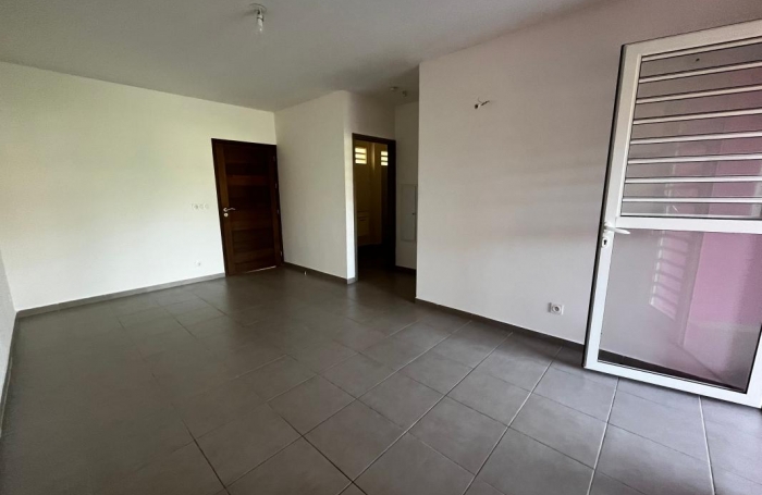 Vente Appartement 40m&sup2; 2 pièces Remire Montjoli