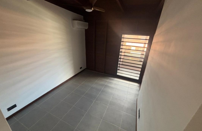 Location Appartement 51.05m&sup2; 2 pièces Remire Montjoli