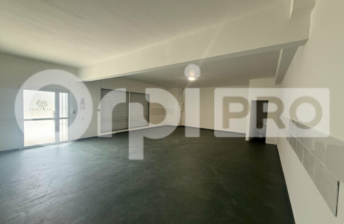 Bureaux et locaux commerciaux &agrave; louer &ndash; SLM