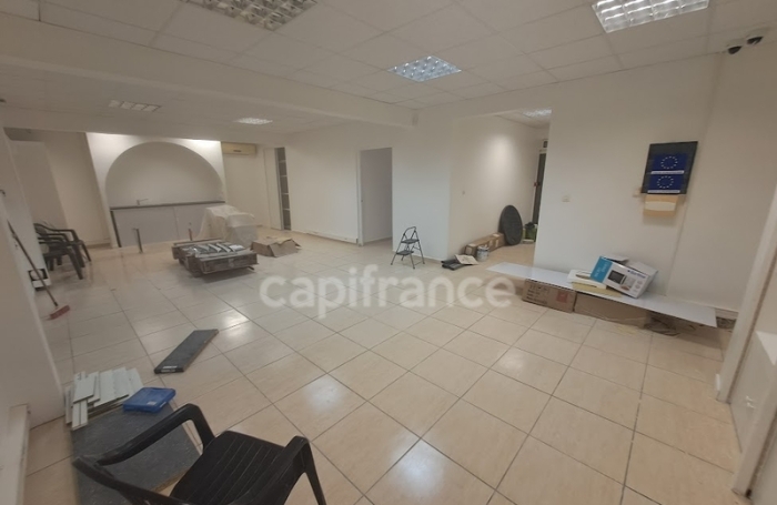 Vente Local commercial 136m&sup2; 6 pièces Cayenne
