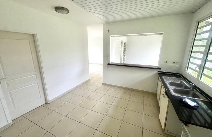 Vente Maison 92.87m&sup2; 4 pièces Macouria Tonate