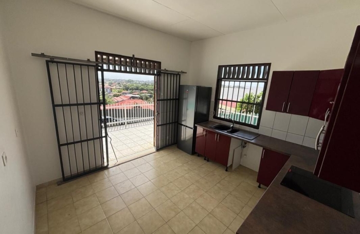 Location Maison 181.88m&sup2; 5 pièces Cayenne