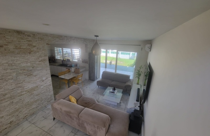 Vente Maison 85m&sup2; 4 pièces Remire Montjoli
