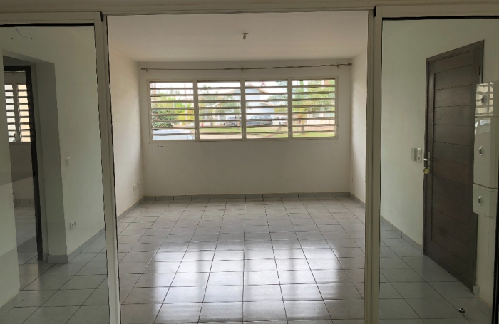 Location Appartement 44.3m&sup2; 2 pi&egrave;ces Remire Montjoli