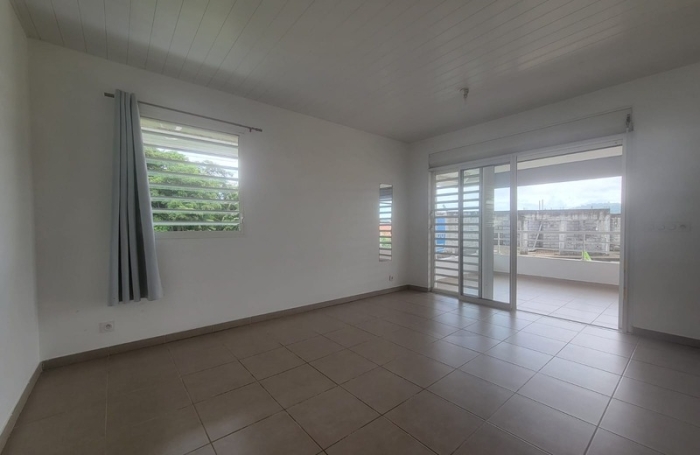 Vente Appartement 43m&sup2; 2 pièces Remire Montjoli