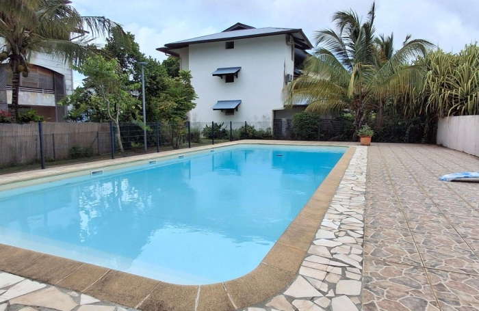 Vente Appartement 53.36m&sup2; 2 pièces Cayenne