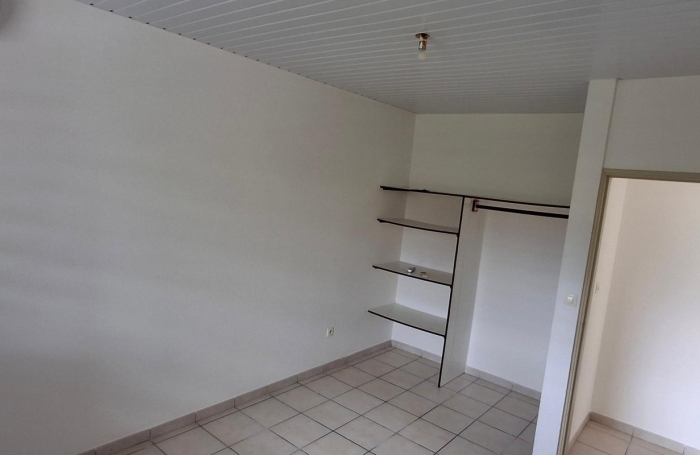 Vente Appartement 53.36m&sup2; 2 pièces Cayenne