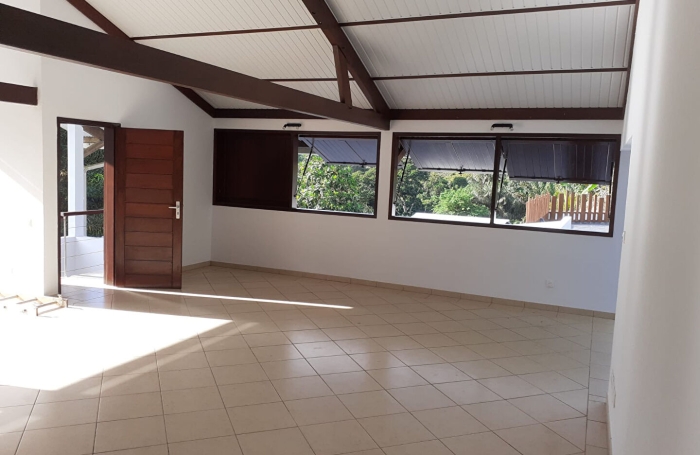 Location Maison 170m&sup2; 5 pi&egrave;ces Remire Montjoli