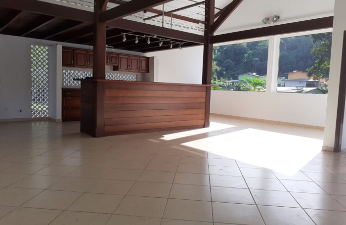 Location Maison 170m&sup2; 5 pi&egrave;ces Remire Montjoli