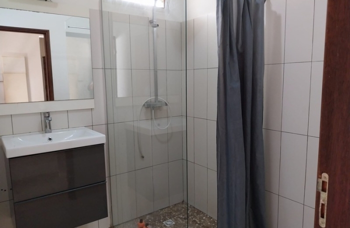 Vente Maison 139m&sup2; 6 pièces Remire Montjoli