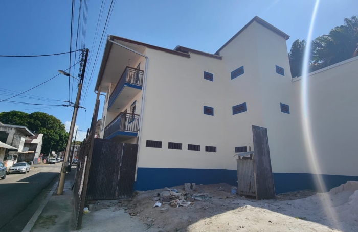 Vente Immeuble 221m&sup2; 12 pièces Cayenne