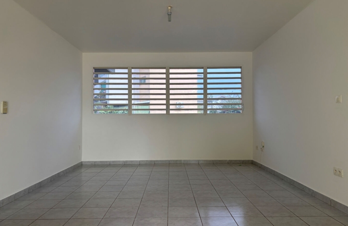 Location Appartement 44.3m&sup2; 2 pi&egrave;ces Remire Montjoli