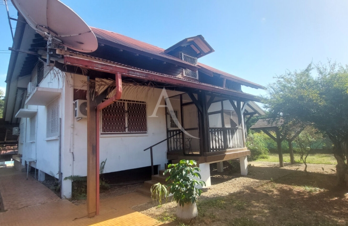 Location Maison 220m&sup2; 6 pi&egrave;ces Cayenne