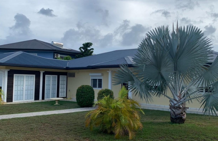 Vente Maison 111.33m&sup2; 4 pièces Remire Montjoli