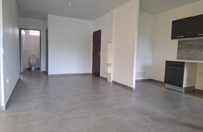 Vente Appartement 61m&sup2; 3 pi&egrave;ces Remire Montjoli