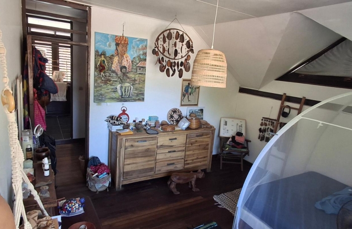 Vente Maison 138m&sup2; 5 pièces Remire Montjoli