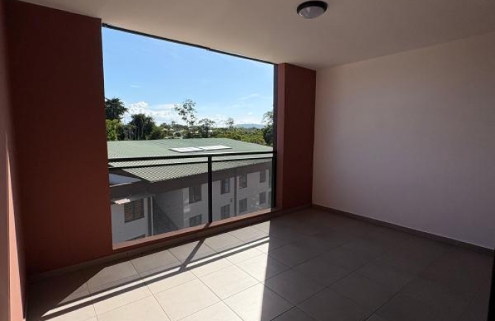 Location Appartement 44.99m&sup2; 2 pièces Remire Montjoli