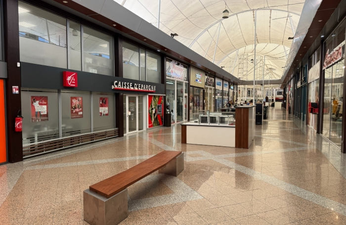 Vente Local commercial 90m&sup2; Remire Montjoli