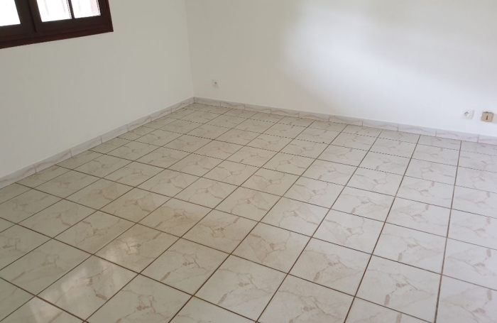 Location Appartement 41.95m&sup2; 1 pièce Cayenne