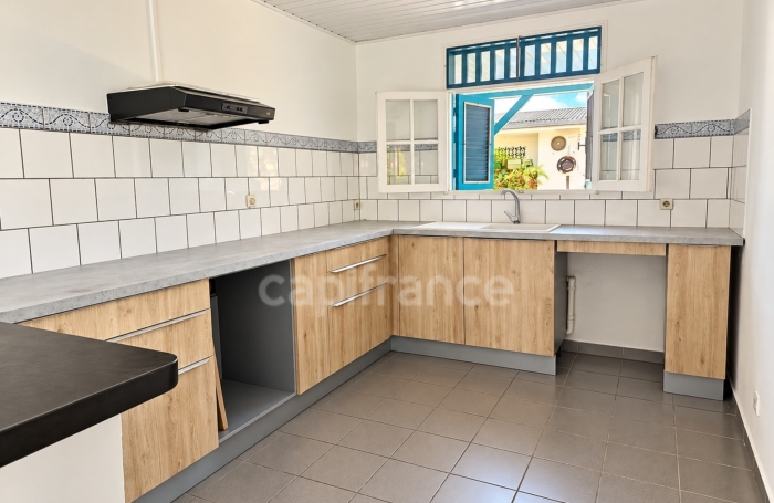 Vente Maison 125m&sup2; 6 pièces Remire Montjoli