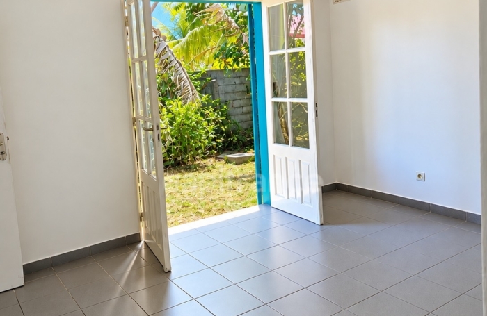 Vente Maison 125m&sup2; 6 pièces Remire Montjoli