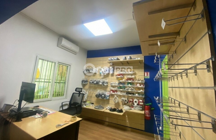 LOCAL COMMERCIAL - 1700 € - COMBANI ROUTE NATIONALE