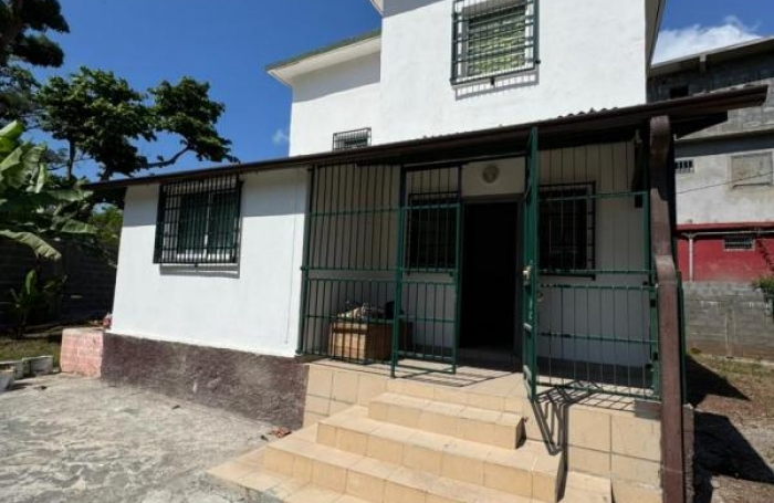 Location Maison 97690