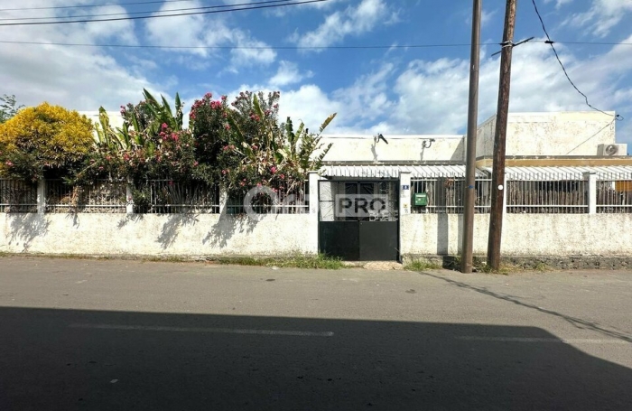 Location Local professionnel 