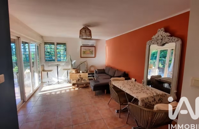 Vente Appartement 54m&sup2; 3 pi&#232;ces Mamoudzou
