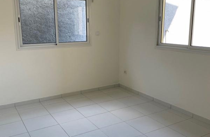 Location Appartement 71m&sup2; 3 pièces Dzaoudzi